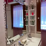 Casa Adelika-appartamento Con Garage Privato Apartamento *